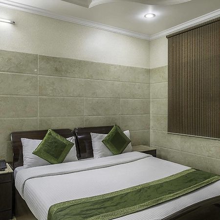 Treebo Trend Singh Sons Karol Bagh Hotell New Delhi Exteriör bild