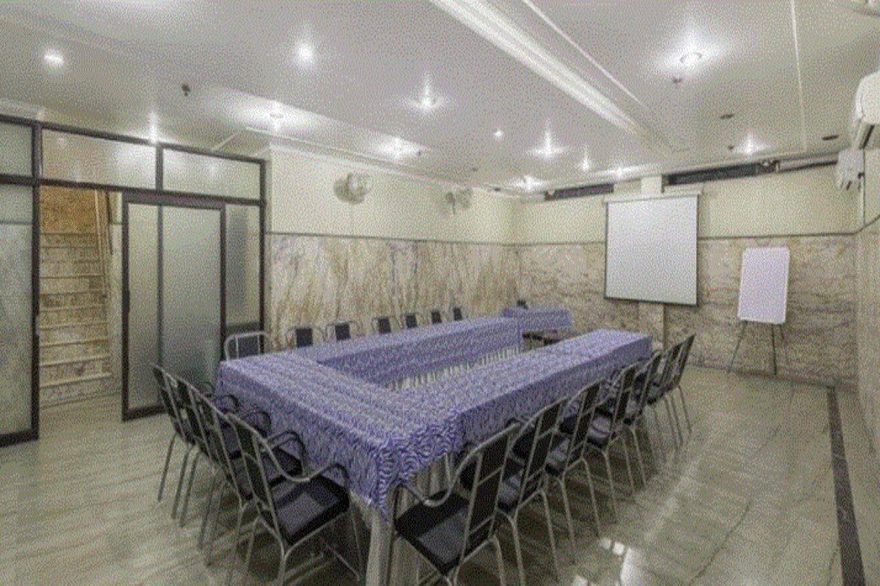 Treebo Trend Singh Sons Karol Bagh Hotell New Delhi Exteriör bild