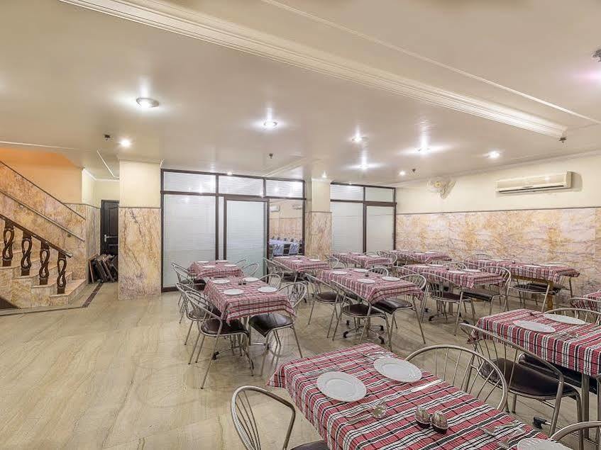 Treebo Trend Singh Sons Karol Bagh Hotell New Delhi Exteriör bild