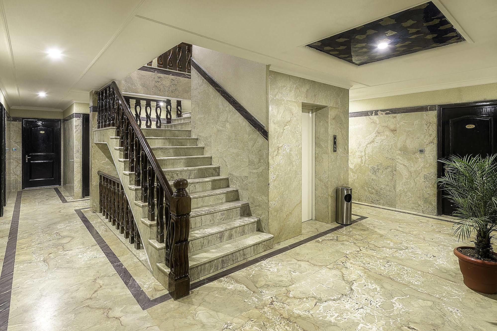 Treebo Trend Singh Sons Karol Bagh Hotell New Delhi Exteriör bild